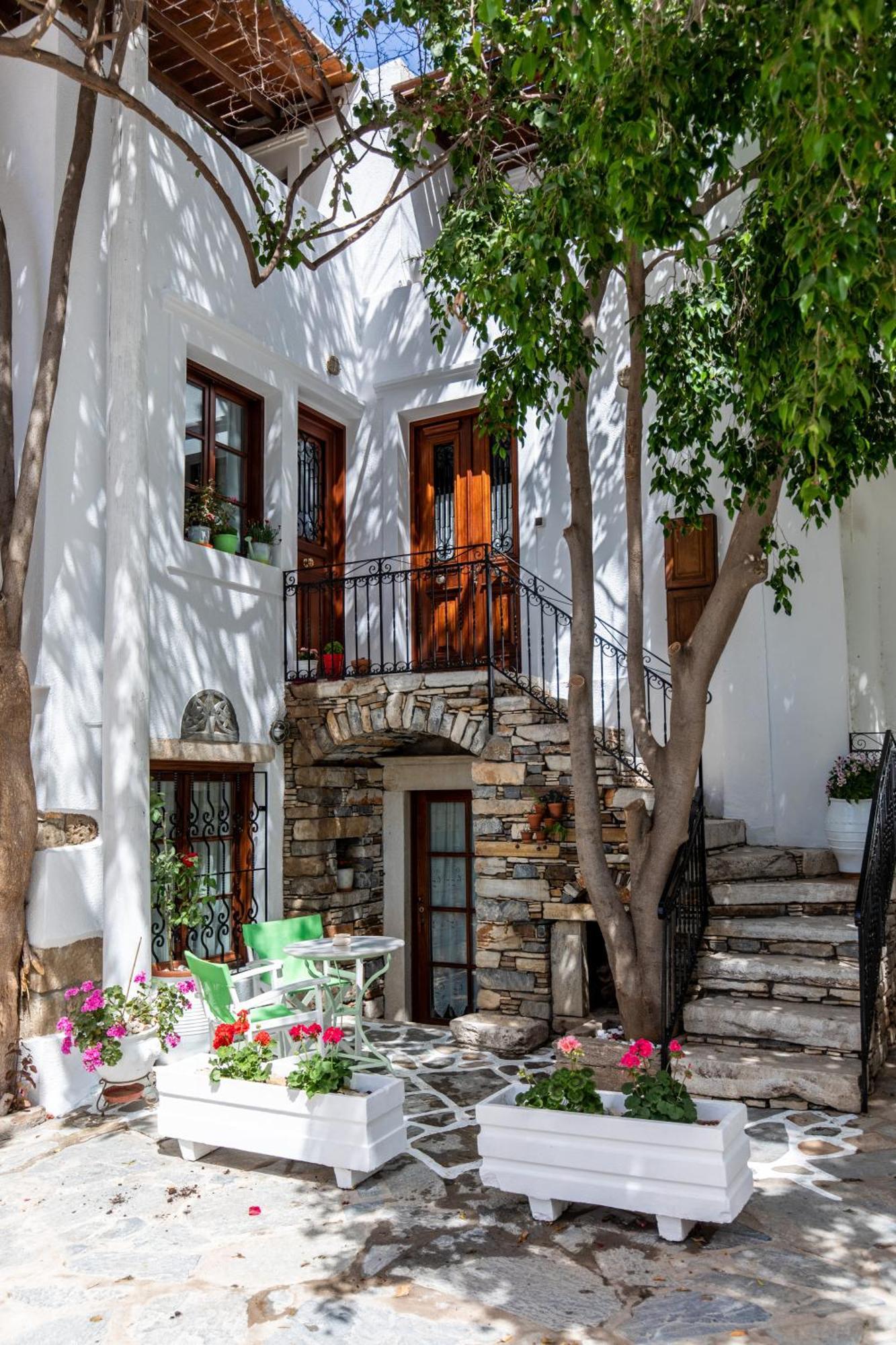 Arco Naxos Luxury Apartments Naxos City Bagian luar foto
